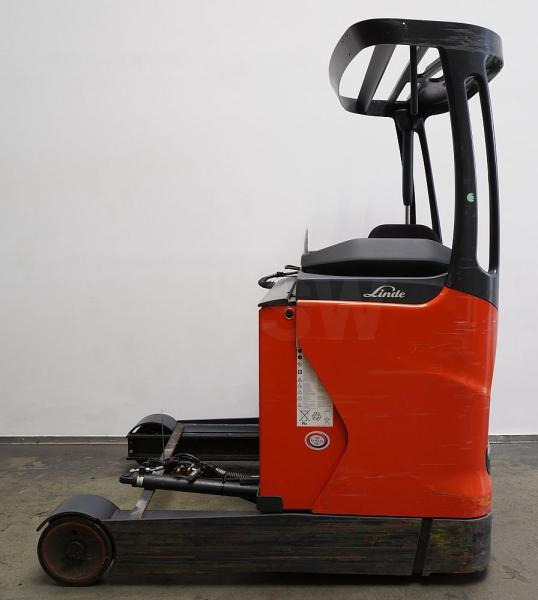 Linde R 16 HD 1120 - Bīdmasta krautņotājs: foto 4 Linde R 16 HD 1120 - Bīdmasta krautņotājs: foto 4