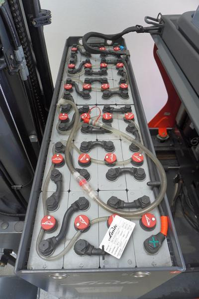 Linde R 20 G 1120 - Bīdmasta krautņotājs: foto 5 Linde R 20 G 1120 - Bīdmasta krautņotājs: foto 5