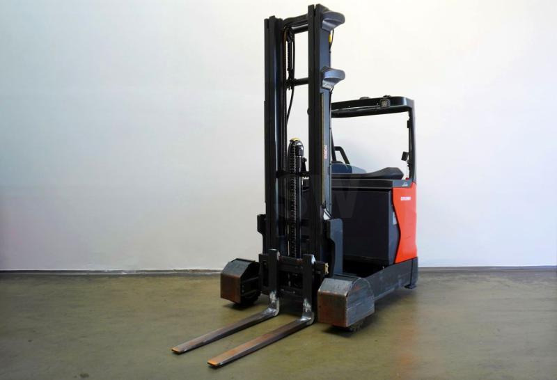 Linde R 20 G 1120 - Bīdmasta krautņotājs: foto 2 Linde R 20 G 1120 - Bīdmasta krautņotājs: foto 2