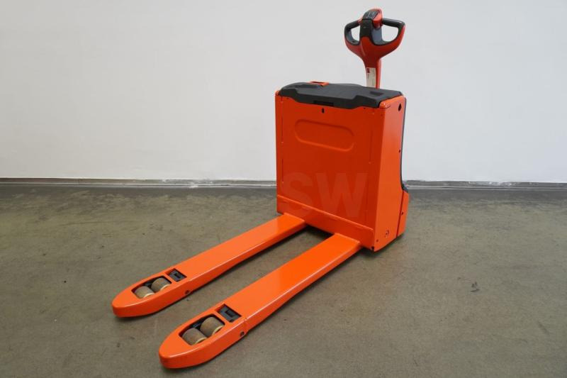 Linde T 16 1152-02 - Rokas palešu ratiņi: foto 2 Linde T 16 1152-02 - Rokas palešu ratiņi: foto 2