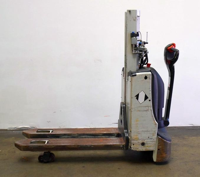 Linde T 16 1152 - Rokas palešu ratiņi: foto 3 Linde T 16 1152 - Rokas palešu ratiņi: foto 3