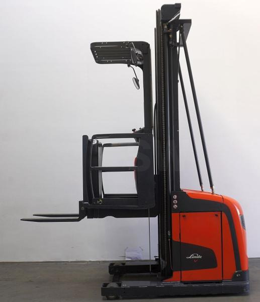 Linde V 48 5213 - Komplektētājs: foto 4 Linde V 48 5213 - Komplektētājs: foto 4