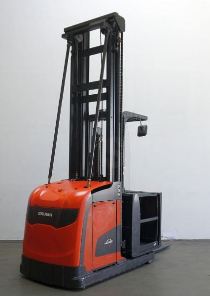 Linde V 48 5213 - Komplektētājs: foto 1 Linde V 48 5213 - Komplektētājs: foto 1