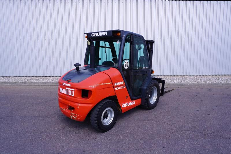 Manitou MSI 30 D - Bezceļu autokrāvējs: foto 2 Manitou MSI 30 D - Bezceļu autokrāvējs: foto 2