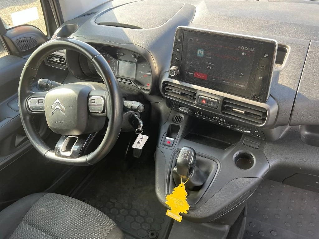 Citroën Berlingo serie 9957 - Mazs furgons: foto 4 Citroën Berlingo serie 9957 - Mazs furgons: foto 4