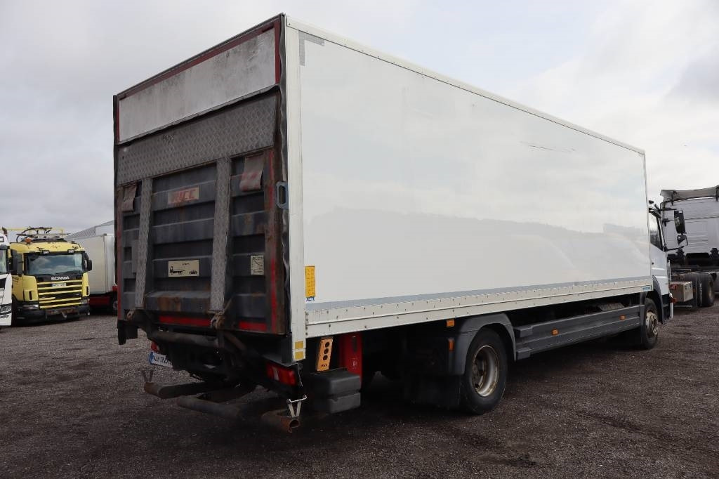 Mercedes-Benz ATEGO 1524 Serie 7240 - Kravas automašīna ar slēgto virsbūvi: foto 4 Mercedes-Benz ATEGO 1524 Serie 7240 - Kravas automašīna ar slēgto virsbūvi: foto 4