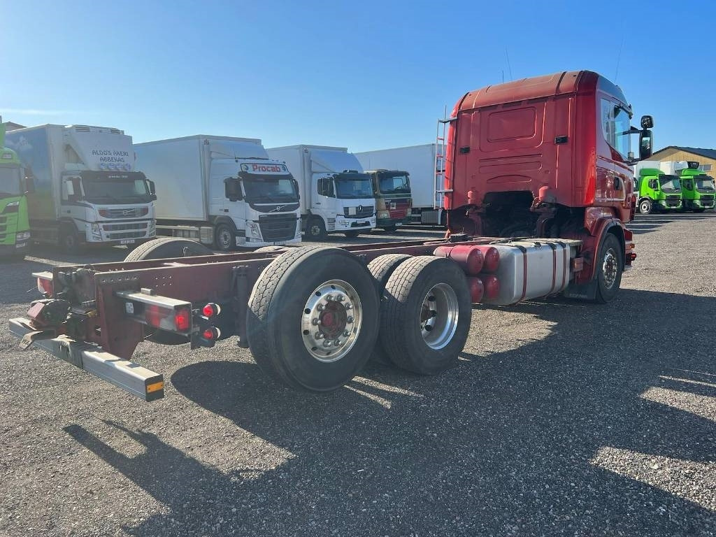 Scania R480 LB 6X2*4 MNB serie 3133 - Šasija kravas automašīna: foto 3 Scania R480 LB 6X2*4 MNB serie 3133 - Šasija kravas automašīna: foto 3
