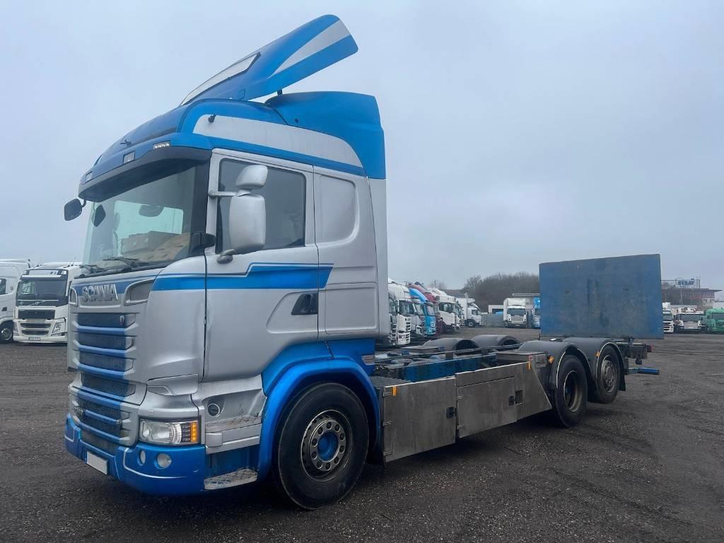 Scania R580 LB 6X2*4 MNB serie 2906 - Šasija kravas automašīna: foto 1 Scania R580 LB 6X2*4 MNB serie 2906 - Šasija kravas automašīna: foto 1