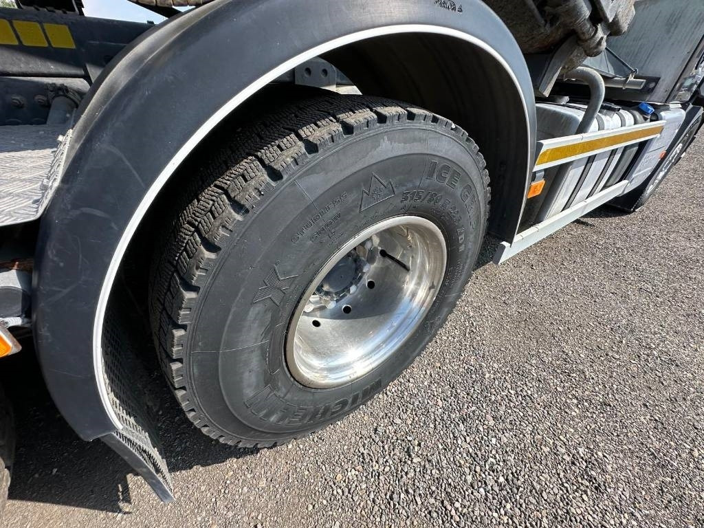 Betonvedējs Volvo FM 6*2 370 serie 8607: foto 16
