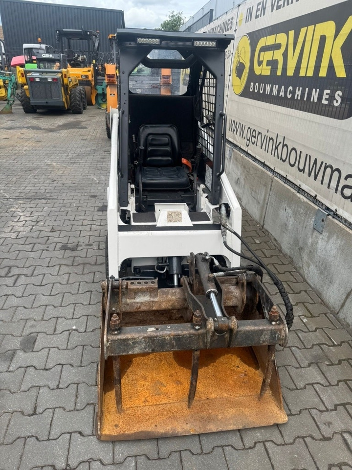 Bobcat S70 - Kompaktiekrāvējs: foto 4 Bobcat S70 - Kompaktiekrāvējs: foto 4