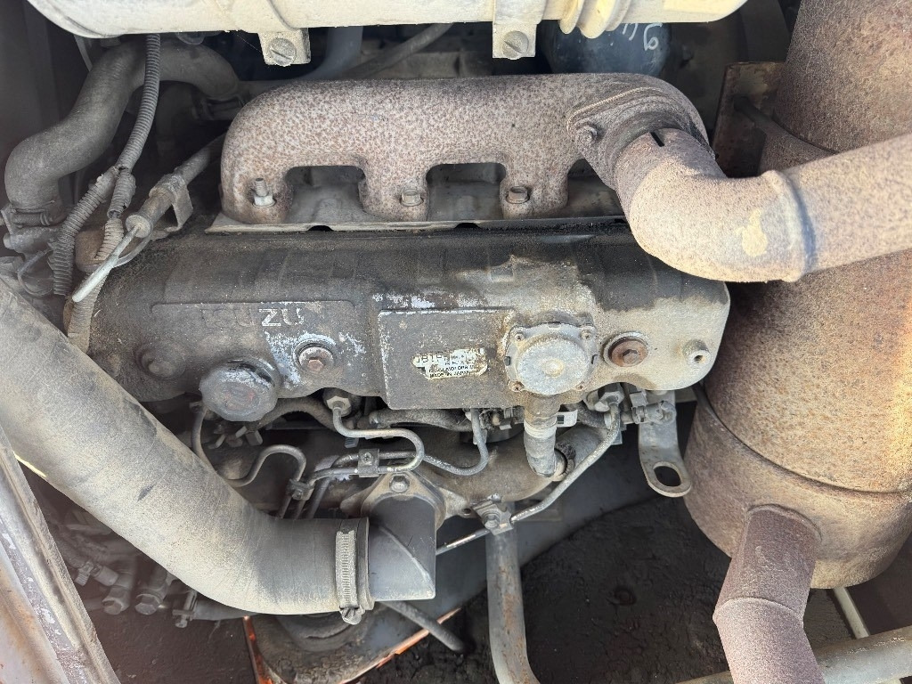 Hitachi EX 60 - Mini-ekskavators: foto 3 Hitachi EX 60 - Mini-ekskavators: foto 3