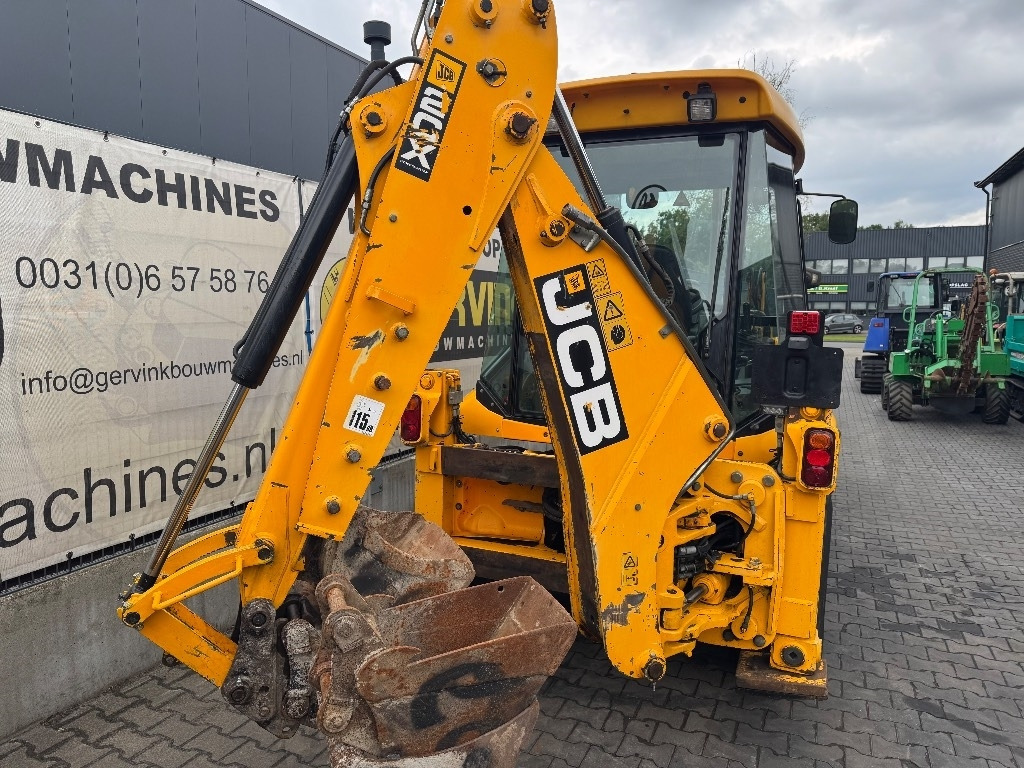 JCB 2 CX  - Ekskavators-iekrāvējs: foto 2 JCB 2 CX  - Ekskavators-iekrāvējs: foto 2