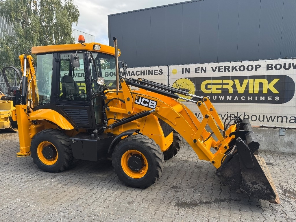 JCB 2 CX  - Ekskavators-iekrāvējs: foto 3 JCB 2 CX  - Ekskavators-iekrāvējs: foto 3