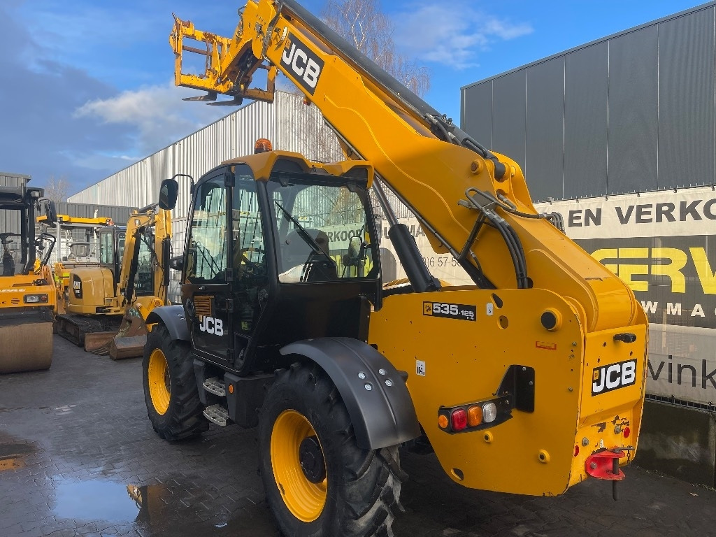 JCB 535-125 - Teleskopiskais iekrāvējs: foto 3 JCB 535-125 - Teleskopiskais iekrāvējs: foto 3
