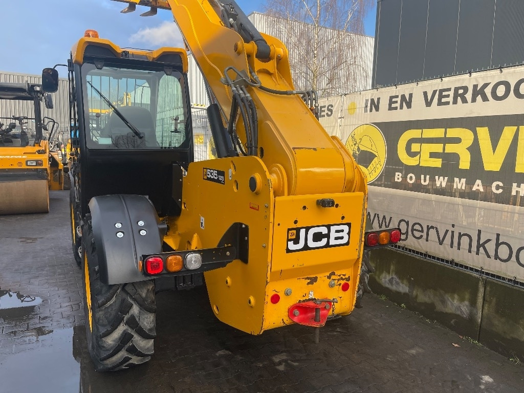 JCB 535-125 - Teleskopiskais iekrāvējs: foto 4 JCB 535-125 - Teleskopiskais iekrāvējs: foto 4