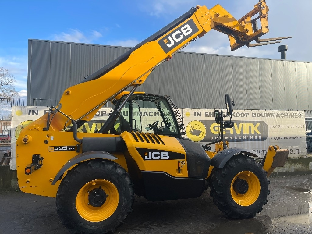 JCB 535-125 - Teleskopiskais iekrāvējs: foto 1 JCB 535-125 - Teleskopiskais iekrāvējs: foto 1
