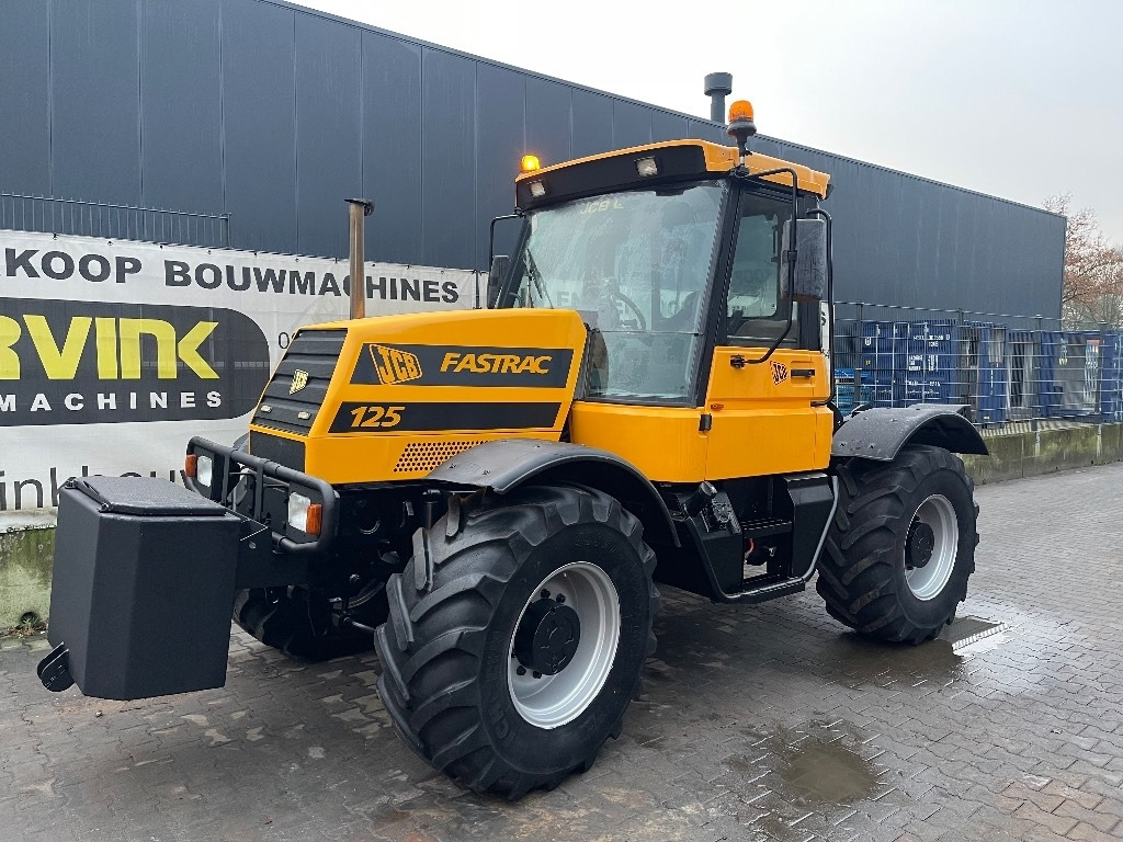 Traktors JCB Fastrac 125: foto 18