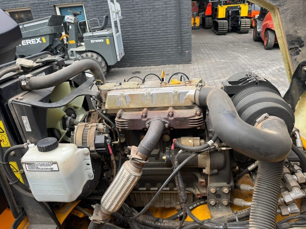 Ceļu veltnis JCB VMT 430-130: foto 17