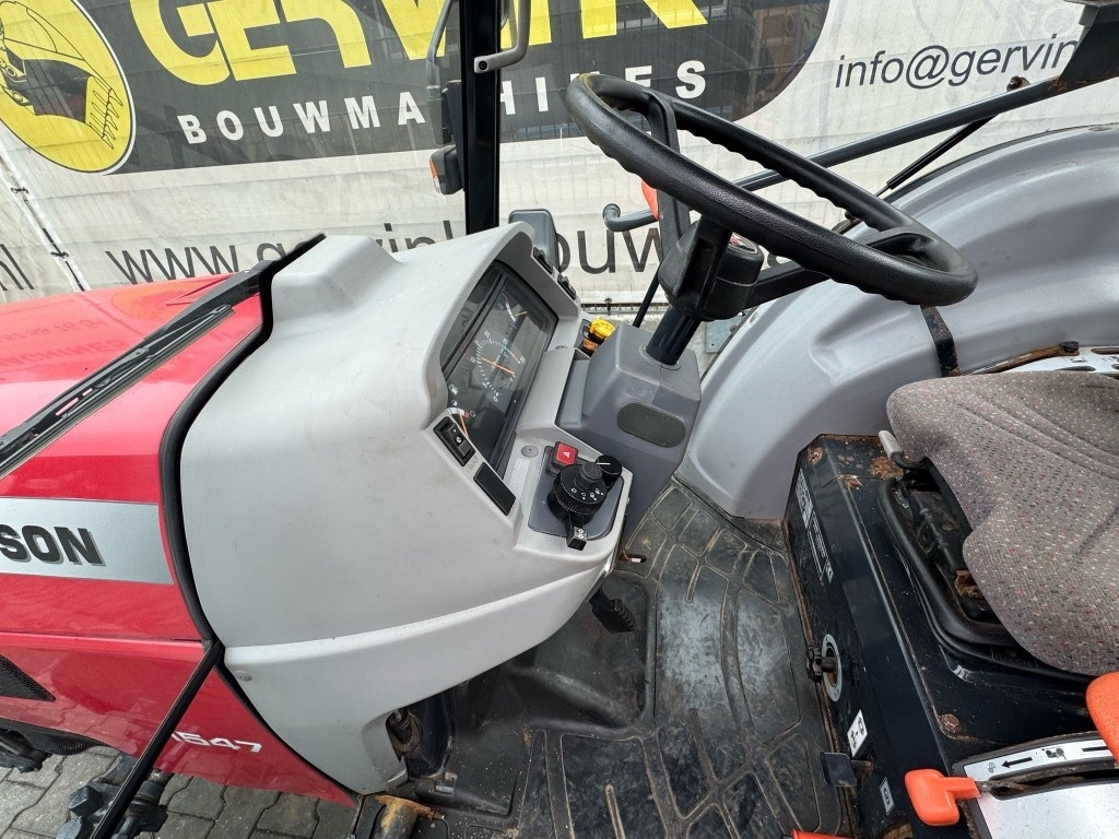 Traktors Massey Ferguson 1547: foto 15