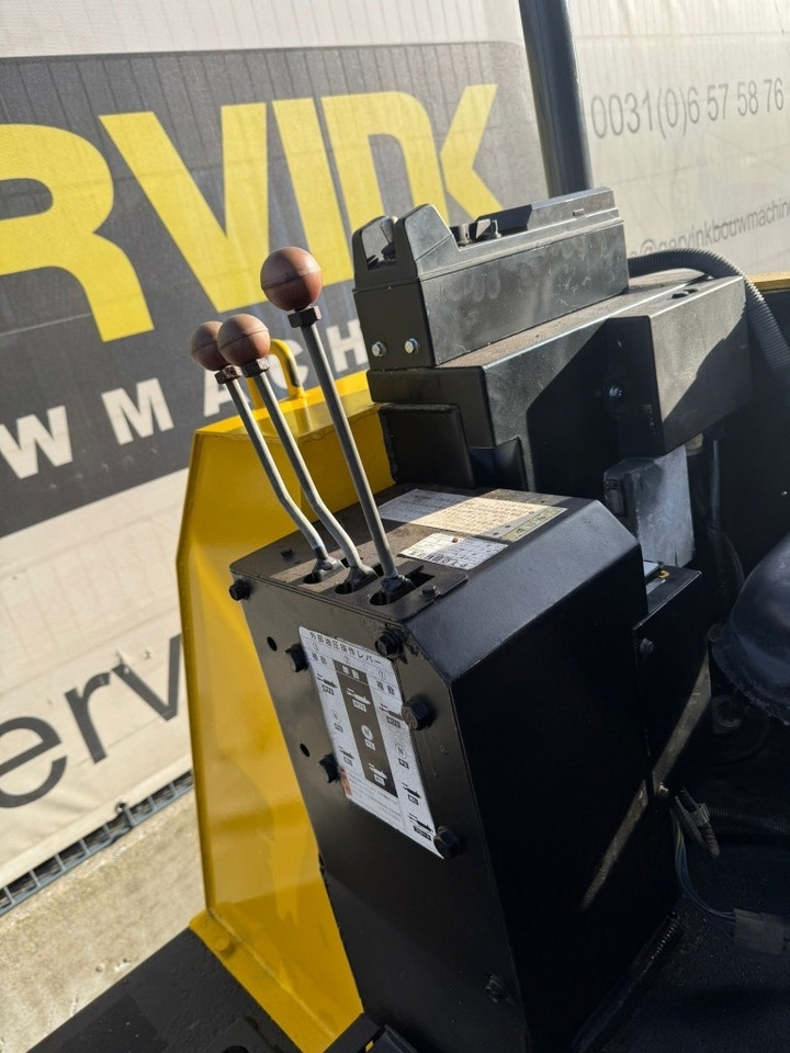 Traktors Morooka MK 40: foto 13 Traktors Morooka MK 40: foto 13