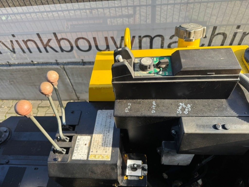 Traktors Morooka MK 40: foto 11 Traktors Morooka MK 40: foto 11