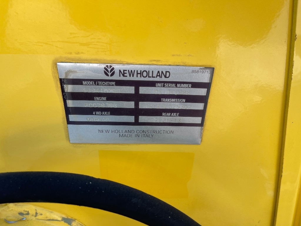 New Holland LB 110 - Ekskavators-iekrāvējs: foto 5 New Holland LB 110 - Ekskavators-iekrāvējs: foto 5