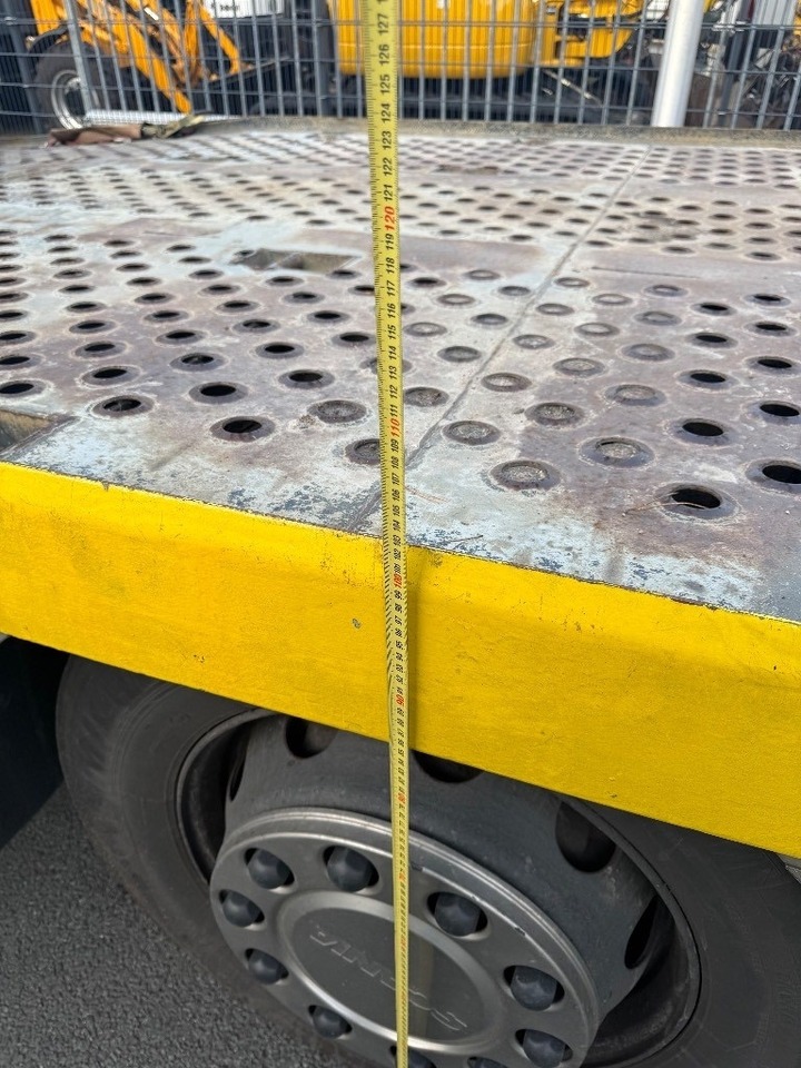 Kravas automašīna ar slēgto virsbūvi Scania P 340: foto 18