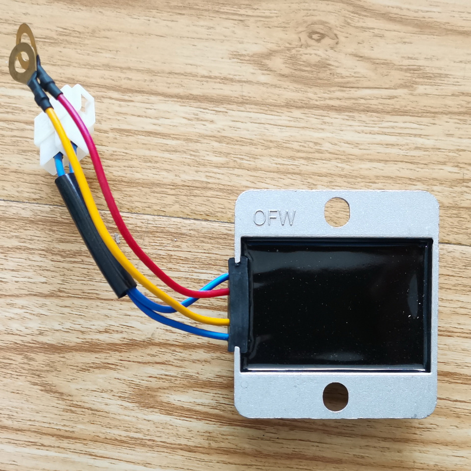 KOOP KD192FC Engine Original Regulator - Dzinējs un rezerves daļas - Riteņu iekrāvējs: foto 2 KOOP KD192FC Engine Original Regulator - Dzinējs un rezerves daļas - Riteņu iekrāvējs: foto 2