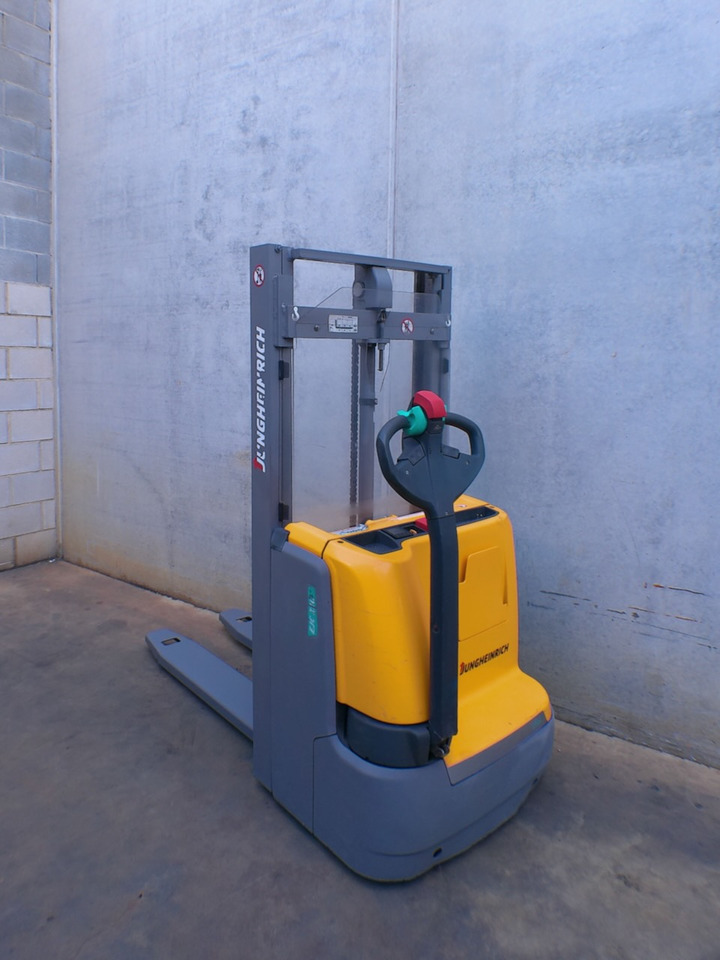 Jungheinrich EJC 110 250 ZT Li-Ion - Krautņotājs: foto 1 Jungheinrich EJC 110 250 ZT Li-Ion - Krautņotājs: foto 1