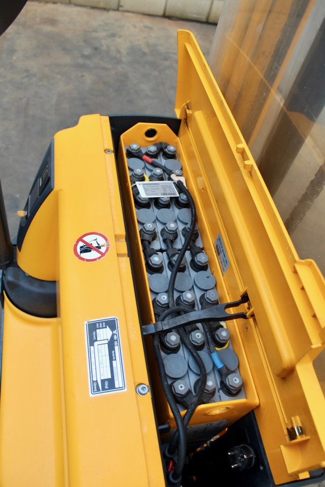 Krautņotājs Jungheinrich EJC 110 290 ZT: foto 6 Krautņotājs Jungheinrich EJC 110 290 ZT: foto 6