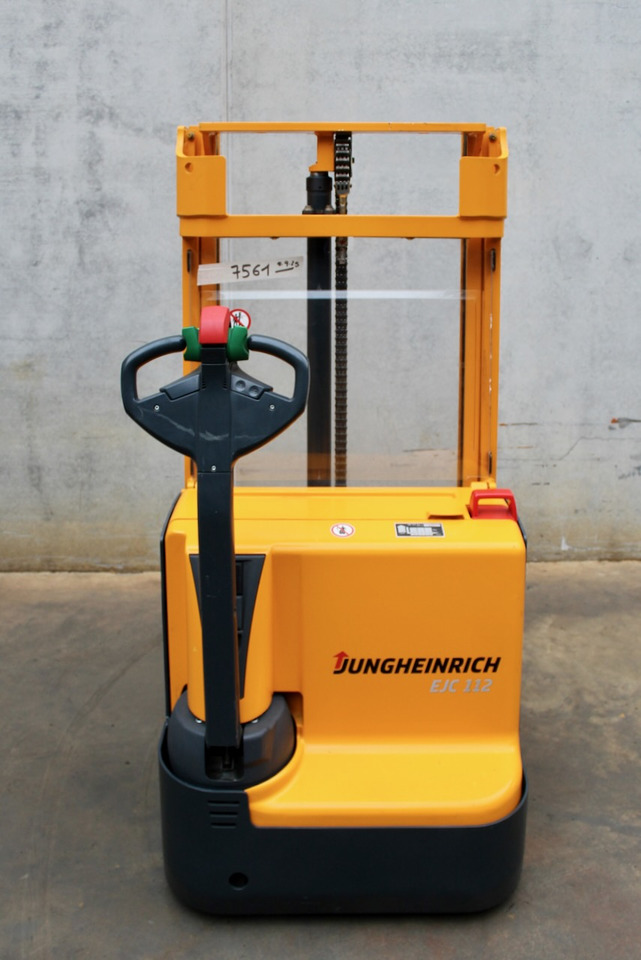 Jungheinrich EJC 112 250 ZT - Krautņotājs: foto 5 Jungheinrich EJC 112 250 ZT - Krautņotājs: foto 5