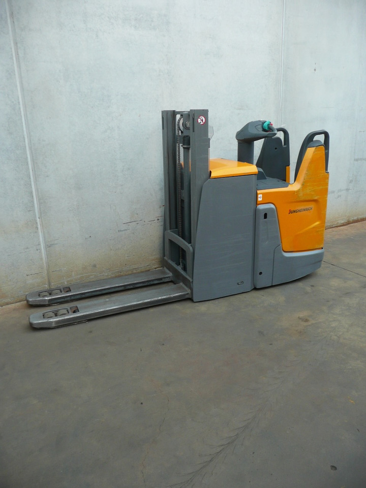 Jungheinrich ERD 220 201 ZT - Krautņotājs: foto 2 Jungheinrich ERD 220 201 ZT - Krautņotājs: foto 2