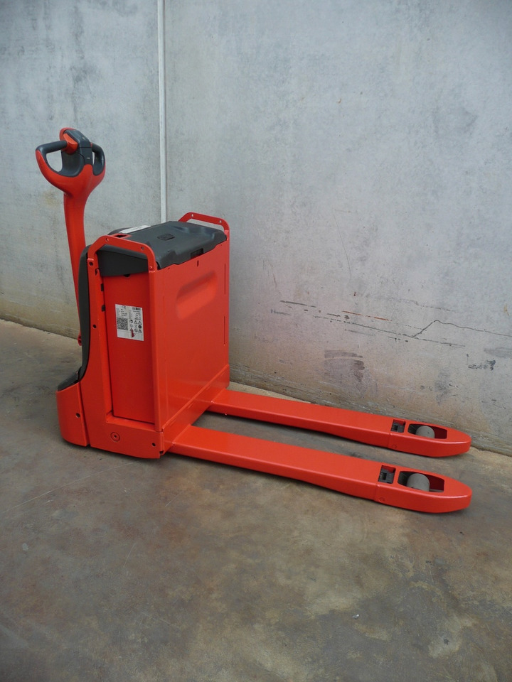 Linde T 16 - Rokas palešu ratiņi: foto 4 Linde T 16 - Rokas palešu ratiņi: foto 4