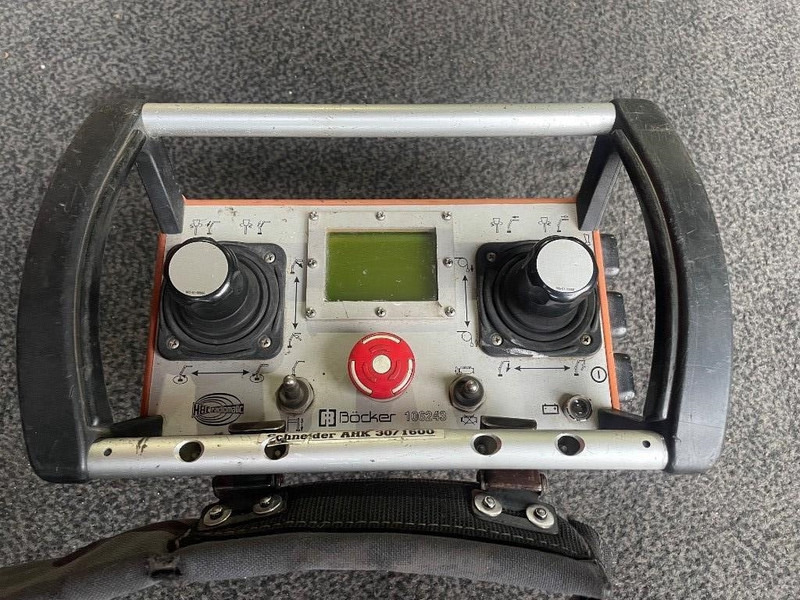 Böcker AHK 30/1600 - Visurgājējs celtnis: foto 5 Böcker AHK 30/1600 - Visurgājējs celtnis: foto 5