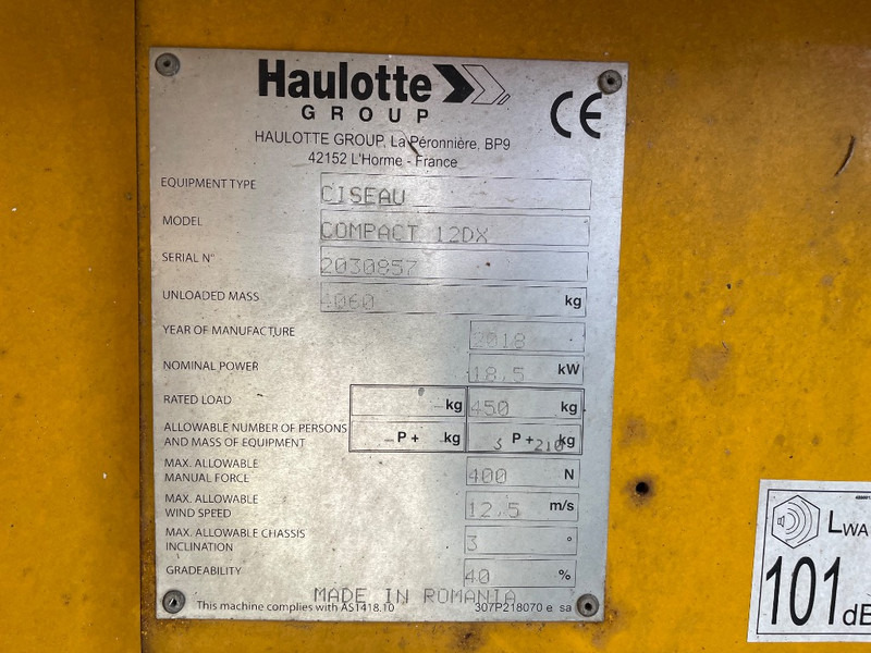 Haulotte Compact 12 DX - Šķērveida pacēlājs: foto 3 Haulotte Compact 12 DX - Šķērveida pacēlājs: foto 3