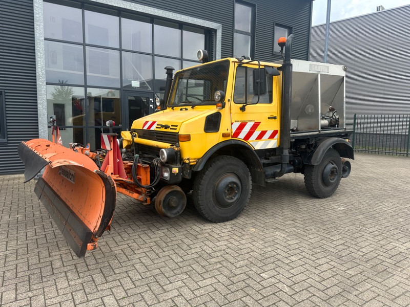 Unimog U1400 Rail - Sniega novākšanas tehnika: foto 4 Unimog U1400 Rail - Sniega novākšanas tehnika: foto 4