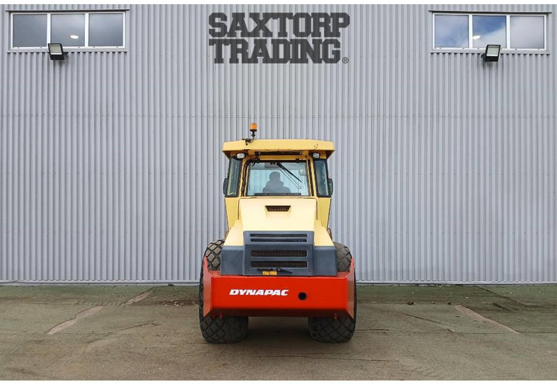 Dynapac CA302 D, Vält - Veltnis: foto 4 Dynapac CA302 D, Vält - Veltnis: foto 4