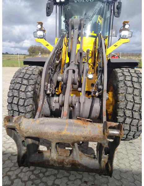 Volvo L 70 H - Riteņu iekrāvējs: foto 4 Volvo L 70 H - Riteņu iekrāvējs: foto 4