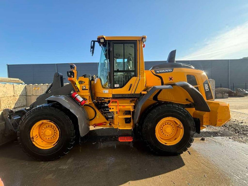 Volvo L 90 H - Riteņu iekrāvējs: foto 1 Volvo L 90 H - Riteņu iekrāvējs: foto 1