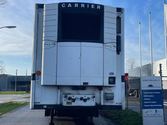 Krone Frigo Double stock carrier vector dubbele verdamper H=270 W=250 cm - Puspiekabe izotermiskais: foto 2 Krone Frigo Double stock carrier vector dubbele verdamper H=270 W=250 cm - Puspiekabe izotermiskais: foto 2