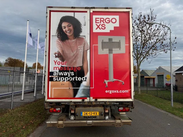 Tracon TRAILERS 2-axle closed box Tridec steering taillift 2 ton - Puspiekabe slēgtā virsbūve: foto 5 Tracon TRAILERS 2-axle closed box Tridec steering taillift 2 ton - Puspiekabe slēgtā virsbūve: foto 5