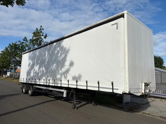 Verem 2 axle trailer Closed Box curtain slider MOT 01-2026 - Puspiekabe slēgtā virsbūve: foto 3 Verem 2 axle trailer Closed Box curtain slider MOT 01-2026 - Puspiekabe slēgtā virsbūve: foto 3
