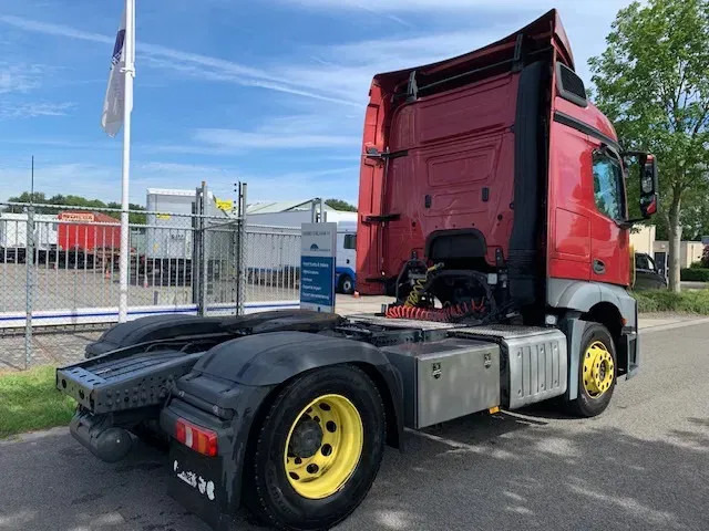Mercedes-Benz Actros 1840 Euro 6 streamspace APK 18-12-2025 - Vilcējs: foto 5 Mercedes-Benz Actros 1840 Euro 6 streamspace APK 18-12-2025 - Vilcējs: foto 5