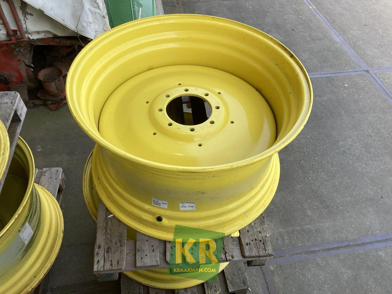 18 X 38 velg John Deere  - Riteņa disks - Traktors: foto 1 18 X 38 velg John Deere  - Riteņa disks - Traktors: foto 1
