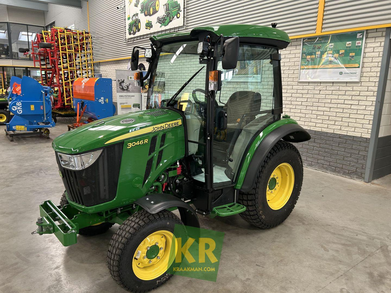 3046R John Deere - Mini traktors: foto 2 3046R John Deere - Mini traktors: foto 2
