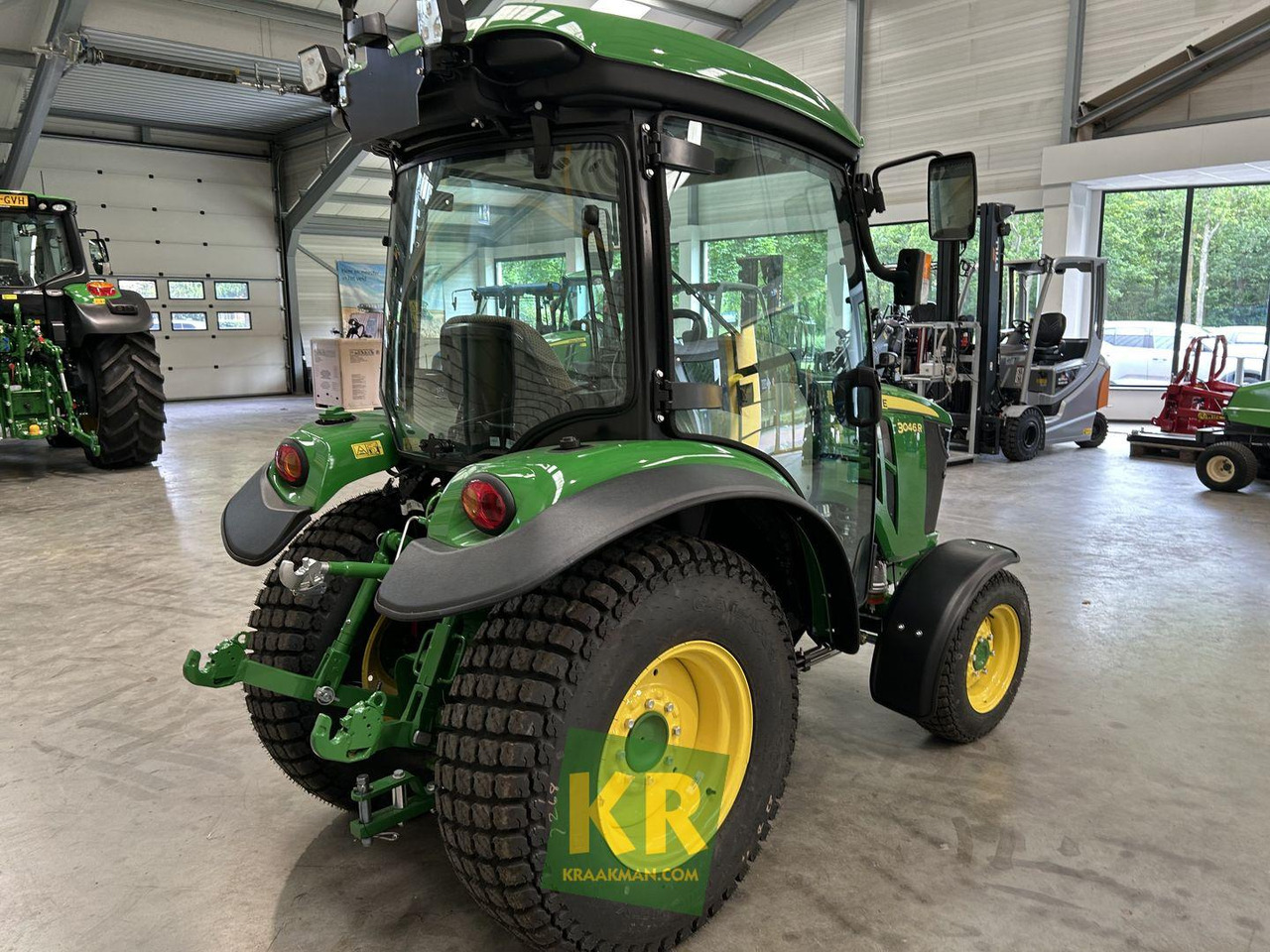 3046R John Deere - Mini traktors: foto 5 3046R John Deere - Mini traktors: foto 5