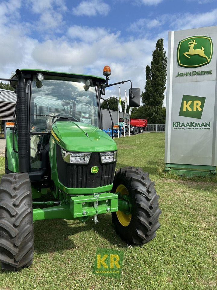 5058E John Deere - Traktors: foto 2 5058E John Deere - Traktors: foto 2