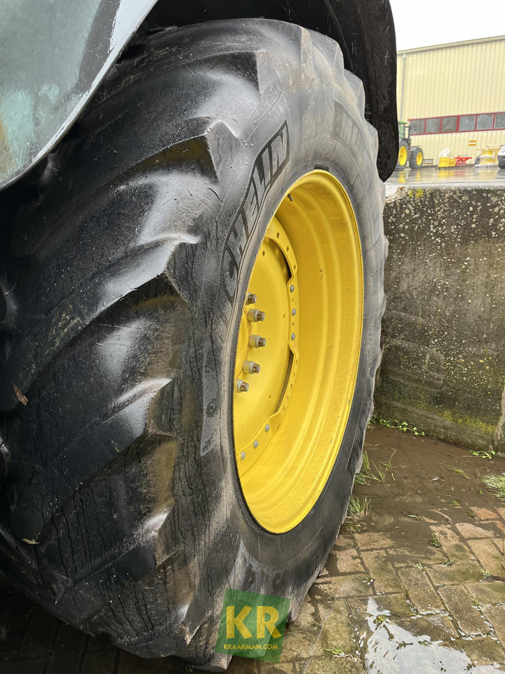 6215R John Deere  - Traktors: foto 5 6215R John Deere  - Traktors: foto 5