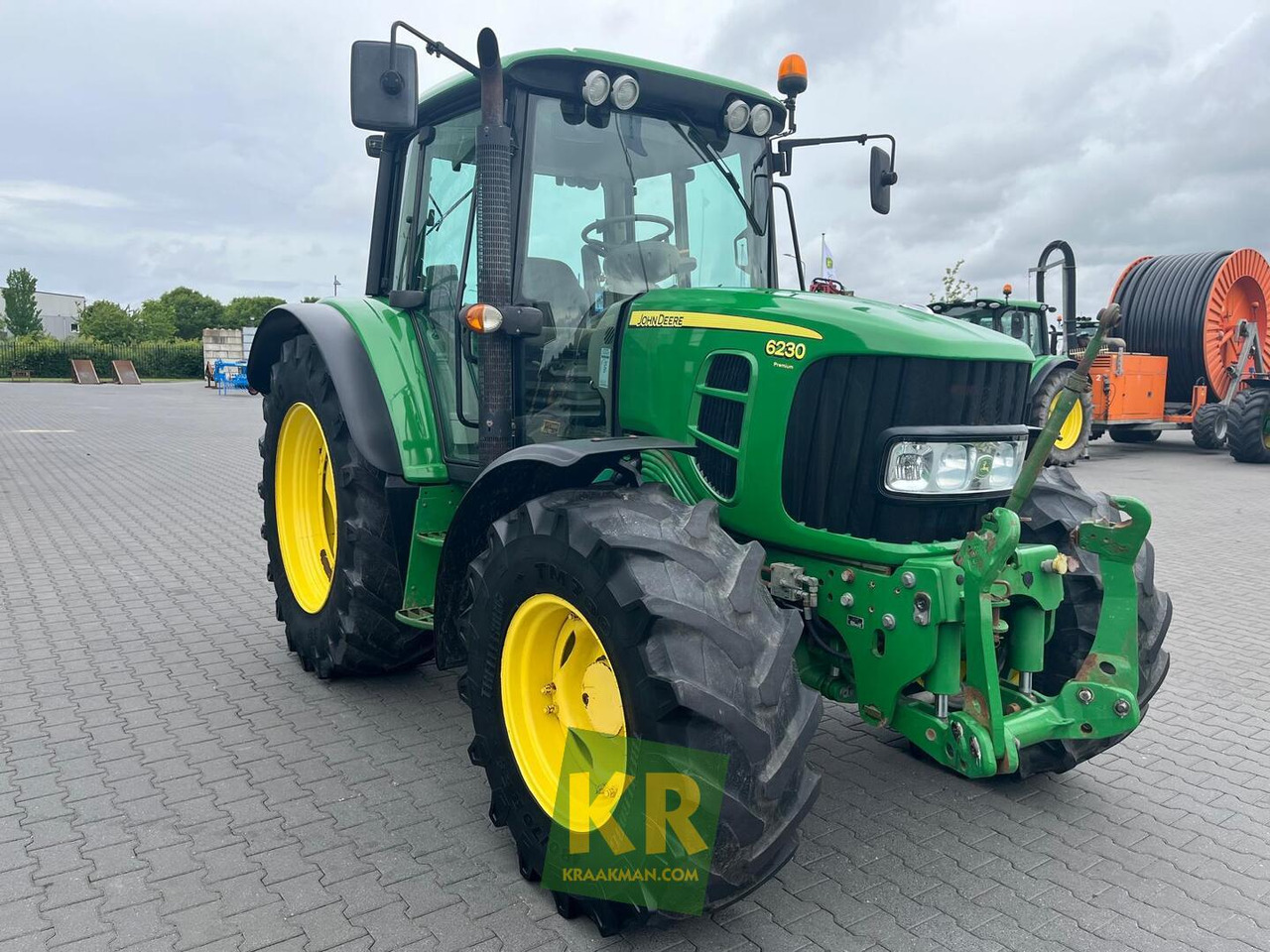 6230 John Deere - Traktors: foto 3 6230 John Deere - Traktors: foto 3