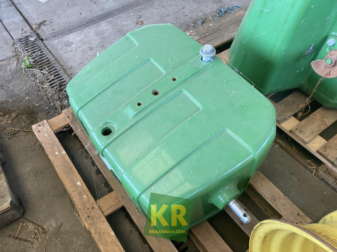 900 kg John Deere - Pretsvars: foto 3 900 kg John Deere - Pretsvars: foto 3